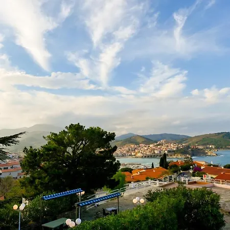 ホテル ル カタラン 3*