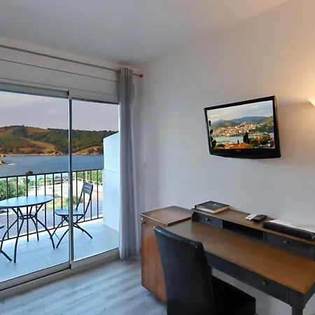 Le Catalan Hotel 3*