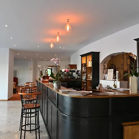 ル カタラン バニュルス・シュル・メール