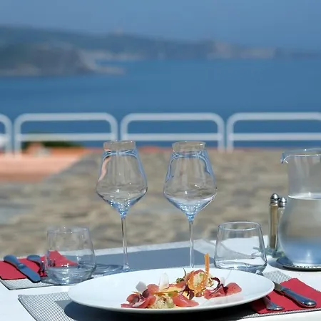 Le Catalan Hotel 3*