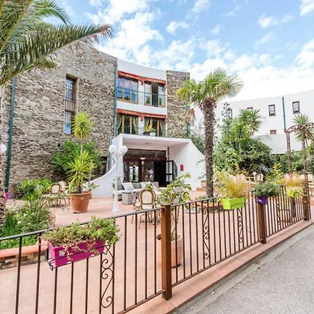 Le Catalan Hotel