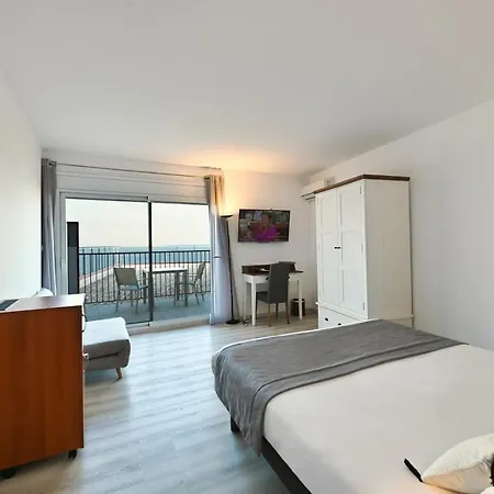 Le Catalan Hotel