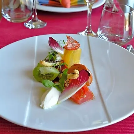Le Catalan Hotel